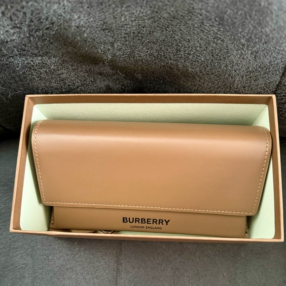 BURBERRY ~ REID GLASSES ~ - Picture 3 of 12